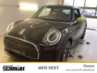 Używany Mini Cooper Classic 136 KM (100 kW) 2022 Czarny Hatchback