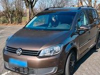 Gebraucht VW Touran 105 PS (77 kW) 2012 Braun Van / Kleinbus