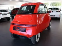 Gebraucht Micro Microlino 13 kW (18 PS) 2024 Rot Kleinwagen