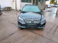 Gebraucht Mercedes E250 204 PS (150 kW) 2013 Schwarz Kombi