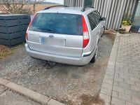 Gebraucht Ford Mondeo 125 PS (91 kW) 2002 Silber Kombi