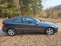 Gebraucht Mercedes CLC200 184 PS (135 kW) 2009 Grau Kleinwagen