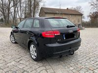 Gebraucht Audi A3 Ambiente 102 PS (75 kW) 2010 Schwarz Kleinwagen