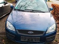 Gebraucht Ford Focus 101 PS (74 kW) 2006 Blau Kleinwagen