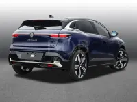 Gebraucht Renault Megane E-Tech Iconic 160 kW (218 PS) 2025 Nachtblau metallic, black pea Limousine