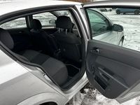 Gebraucht Opel Astra 115 PS (84 kW) 2007 Silber Limousine