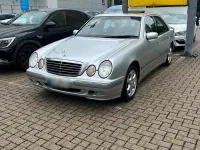 Gebraucht Mercedes E320 Elegance 197 PS (144 kW) 2001 Silber Limousine