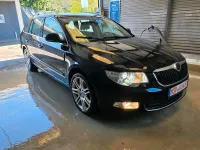 Gebraucht Skoda Superb 170 PS (125 kW) 2010 Kombi