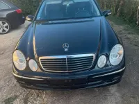 Gebraucht Mercedes E320 204 PS (150 kW) 2004 Schwarz Limousine
