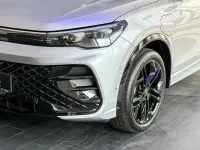 Usata VW Tiguan R-line 150 CV (110 kW) 2025 Argento SUV