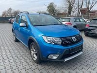 Gebraucht Dacia Sandero Prestige 90 PS (66 kW) 2017 Blau SUV
