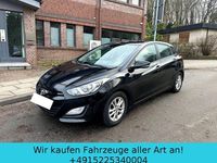 Gebraucht Hyundai i30 Trend 135 PS (99 kW) 2012 Schwarz Limousine