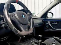 Gebraucht BMW 320 163 PS (119 kW) 2010 Silber Limousine