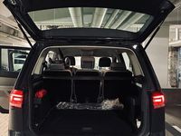 Gebraucht VW Touran 116 PS (85 kW) 2019 Grau Van / Kleinbus