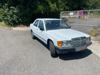 Gebraucht Mercedes 190 116 PS (85 kW) 1985 Weiß Limousine