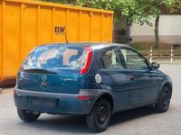 Używany Opel Corsa 75 KM (55 kW) 2001 Zielony Hatchback
