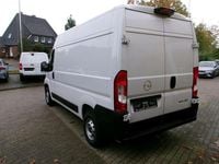 Neu Opel Movano 140 PS (102 kW) 2025 Casablancaweiß Van