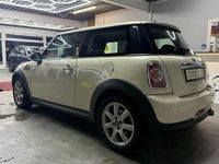 Second-hand Mini One D 90 CP (66 kW) 2010 Alb Hatchback