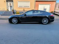 Gebraucht Porsche Panamera 250 PS (183 kW) 2012 Schwarz Kleinwagen
