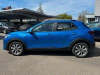 Nouă Kia Stonic 101 CP (74 kW) 2025 Albastru SUV