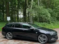 Gebraucht Opel Insignia Dynamic 170 PS (125 kW) 2018 Schwarz Kombi