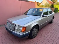 Gebraucht Mercedes 300 113 PS (83 kW) 1990 Grau Limousine