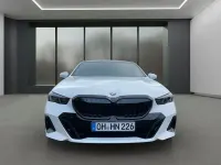 Gebraucht BMW 520 Performance 197 PS (144 kW) 2025 Weiß Limousine