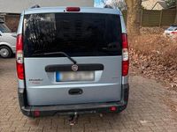Gebraucht Fiat Doblò 70 PS (51 kW) 2009 Blau Van / Kleinbus