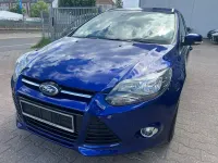 Gebraucht Ford Focus Titanium 125 PS (91 kW) 2014 Blau Limousine
