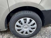 Second-hand Renault Trafic Expression 121 CP (88 kW) 2019 Stone Monovolum