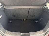 Gebraucht Mazda 2 Kizoku Intense 90 PS (66 kW) 2018 Karmesinrot (metallic) Kleinwagen