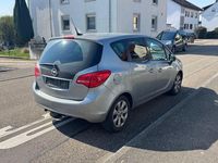 Gebraucht Opel Meriva 110 PS (80 kW) 2012 Silber Van / Kleinbus