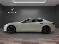 Gebraucht Maserati Ghibli 581 PS (427 kW) 2022 Weiß Limousine