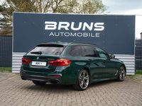 Gebraucht BMW 550 400 PS (294 kW) 2019 British racing green Kombi