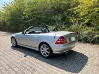 Gebraucht Mercedes SLK320 218 PS (160 kW) 2000 Silber Cabrio
