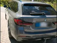 Gebraucht BMW 530 M Sport 286 PS (210 kW) 2023 Grau Kombi