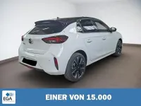 Usata Opel Corsa-e 100 kW (136 CV) 2023 Bianco Utilitaria