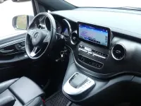 Gebraucht Mercedes V300 Exclusive 237 PS (174 kW) 2022 Grau Van / Kleinbus