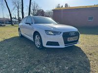 Gebraucht Audi A4 Sport 150 PS (110 kW) 2018 Gletscherweiß metallic Kombi