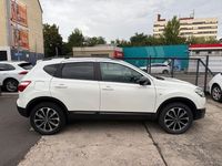 Gebraucht Nissan Qashqai 360º 141 PS (103 kW) 2013 Weiß SUV