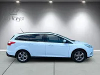 Gebraucht Ford Focus 125 PS (91 kW) 2013 Weiß Limousine