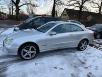 Gebraucht Mercedes CLK200 163 PS (119 kW) 2004 Silber Coupé