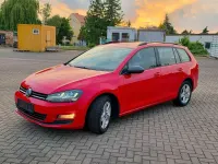 Gebraucht VW Golf VII Comfortline 110 PS (80 kW) 2016 Rot Kombi