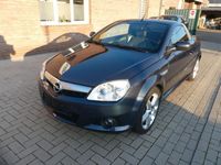 Gebraucht Opel Tigra Edition 125 PS (91 kW) 2006 Metro m2 Cabrio