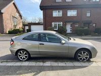 Gebraucht Mercedes CLC180 143 PS (105 kW) 2008 Beige Coupé