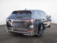 Gebraucht VW Passat Elegance 150 PS (110 kW) 2024 Grenadillschwarz metallic Kombi
