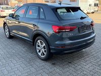 Gebraucht Audi Q3 Ambiente 150 PS (110 kW) 2021 Grau SUV