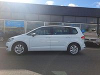 Gebraucht VW Touran Comfortline 150 PS (110 kW) 2022 Weiß Van / Kleinbus