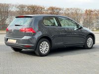 Gebraucht VW Golf VII Trendline 86 PS (63 kW) 2016 Grau Kleinwagen