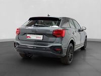 Neu Audi Q2 S-Line 150 PS (110 kW) 2025 Grau SUV